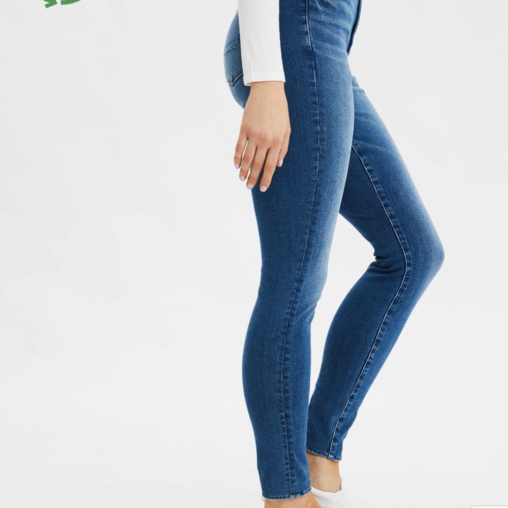 American Eagles Outfitters Skinny Jeans